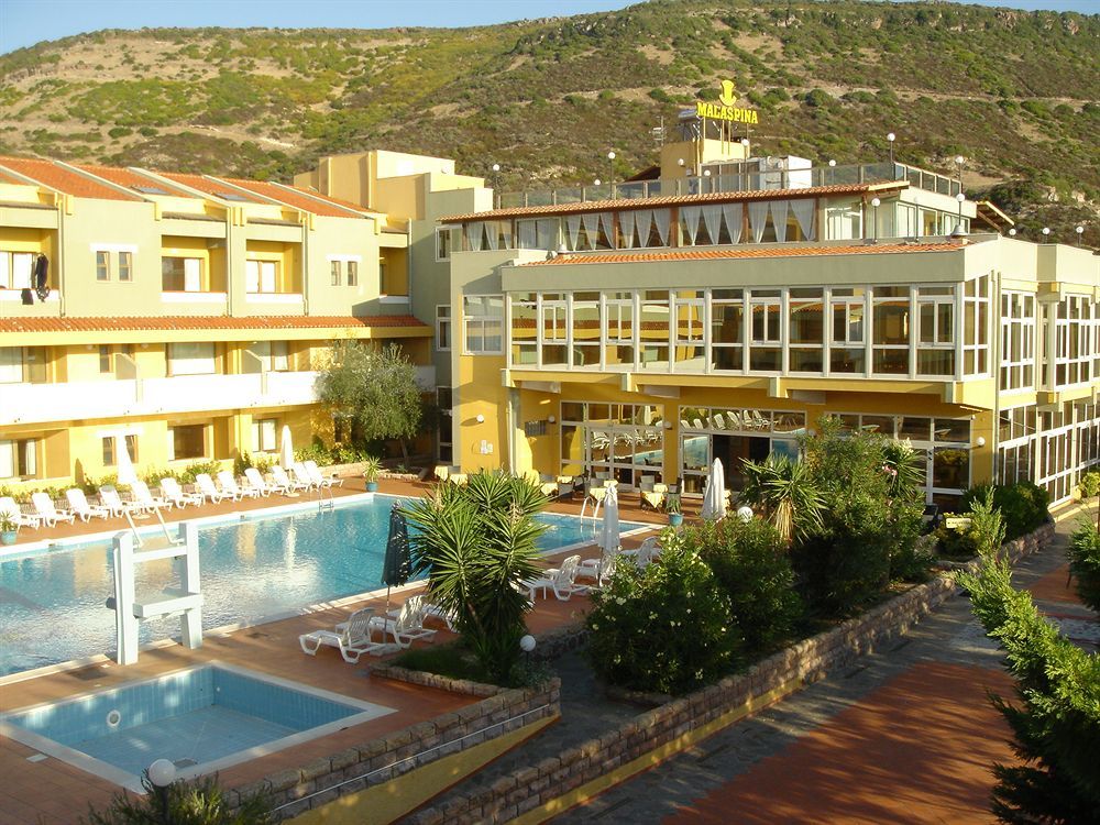 Club Malaspina Боза Екстериор снимка